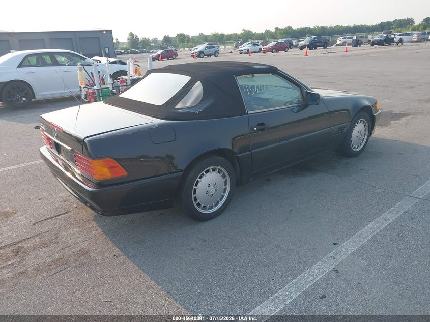 1991 Mercedes-benz 300 VIN WDBFA61E5MF019939 IAAI salvage auction — NORMAL WEAR, Clear (Indiana), sold $3,200 on 2026-07-24 (photo 4)