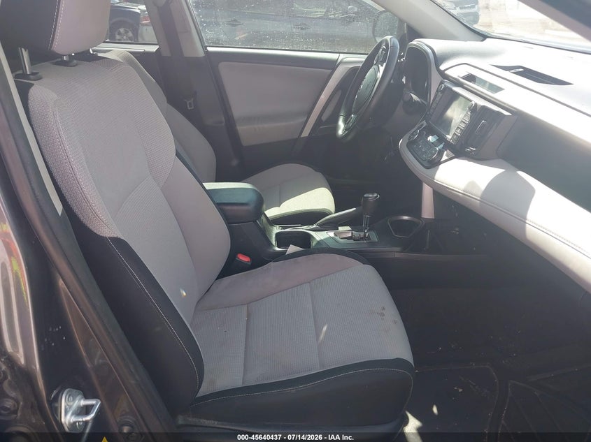 2016 Toyota Rav 4 VIN JTMWFREV9GJ084132 IAAI salvage auction — NORMAL WEAR, Salvage Title, sold $3,825 on 2026-07-30 (photo 5)