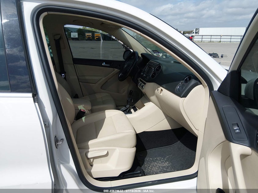 2013 Volkswagen Tiguan VIN WVGBV7AX6DW510401 IAAI salvage auction — FRONT & REAR, Original (Texas), sold $700 on 2026-07-29 (photo 5)