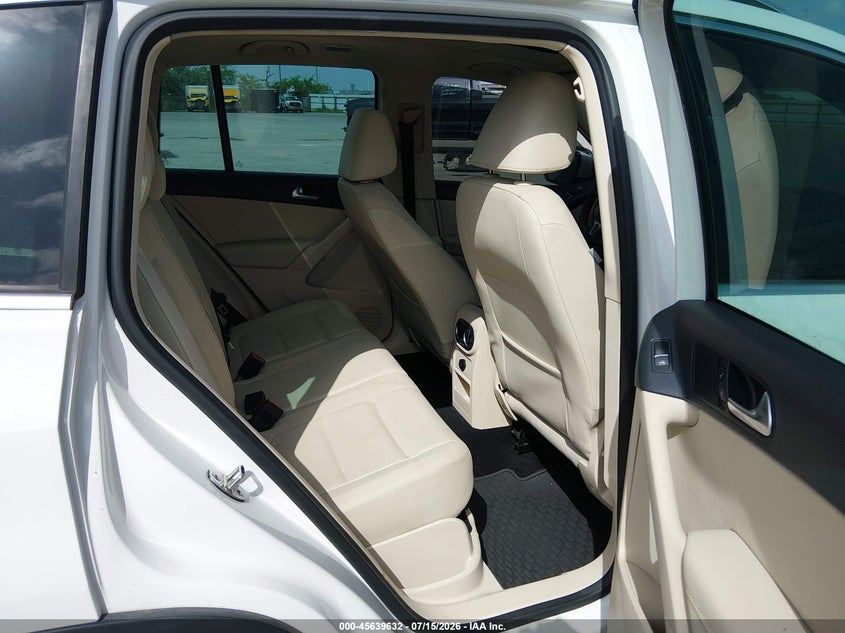 2013 Volkswagen Tiguan VIN WVGBV7AX6DW510401 IAAI salvage auction — FRONT & REAR, Original (Texas), sold $700 on 2026-07-29 (photo 8)