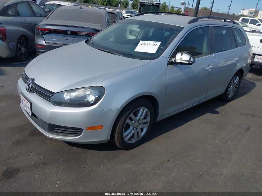 2014 Volkswagen Jetta VIN 3VWPL7AJ3EM619702 IAAI salvage auction — REAR END, Wait Title, sold $800 on 2026-08-14 (photo 2)