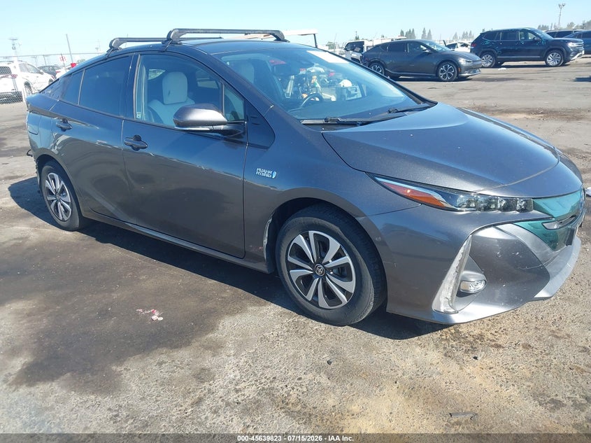 2017 Toyota Prius VIN JTDKARFP3H3038976 IAAI salvage auction — REAR END, Salvage (California), sold $9,000 on 2026-07-31 (photo 1)