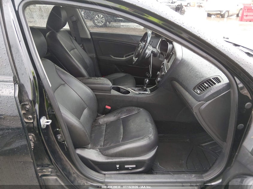 2014 Kia Optima VIN 5XXGR4A67EG310960 IAAI salvage auction — FRONT & REAR, Salvage (Texas), sold $25 on 2026-07-29 (photo 5)