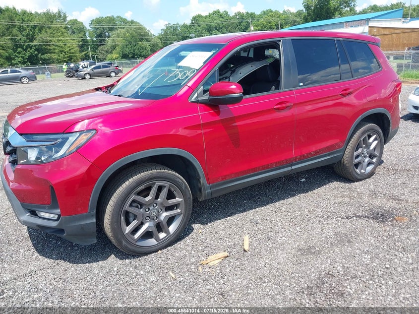 2023 Honda Passport VIN 5FNYF8H58PB036093 IAAI salvage auction — RIGHT SIDE, Salvage (South Carolina), sold $8,100 on 2026-08-25 (photo 2)