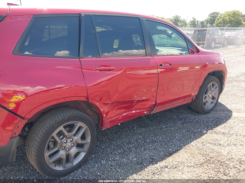 2023 Honda Passport VIN 5FNYF8H58PB036093 IAAI salvage auction — RIGHT SIDE, Salvage (South Carolina), sold $8,100 on 2026-08-25 (photo 6)