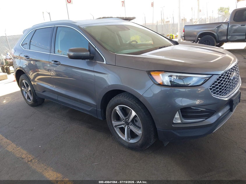 2024 Ford Edge VIN 2FMPK4J99RBA04262 IAAI salvage auction — LEFT FRONT, Salvage Title, sold $7,600 on 2026-08-19 (photo 1)