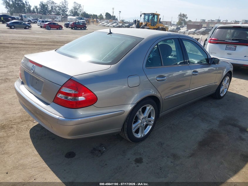 2006 Mercedes-benz E-class VIN WDBUF56J56A914873 IAAI salvage auction — REAR END, Salvage (California), sold $650 on 2026-08-05 (photo 4)