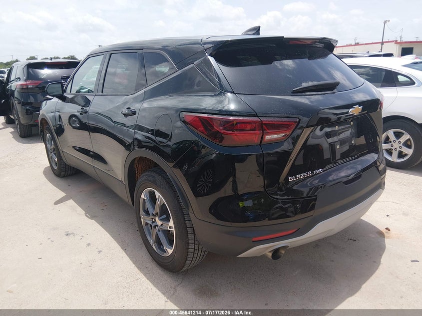 2025 Chevrolet Blazer VIN 3GNKBHR43SS183713 IAAI salvage auction — FRONT END, Enterprise Vehicles Clear Only (Minnesota), sold $13,300 on 2026-07-29 (photo 3)