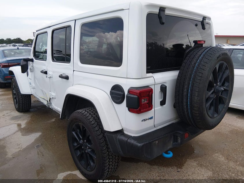 2024 Jeep Grand wagoneer VIN 1C4RJXP60RW242661 IAAI salvage auction — SIDE, Enterprise Vehicles Clear Only (Texas), sold $11,500 on 2026-07-29 (photo 3)
