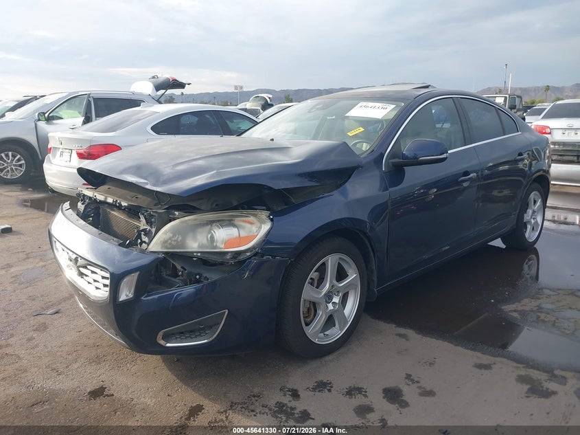 2013 Volvo S60 VIN YV1612FS5D1222393 IAAI salvage auction — RIGHT FRONT, Salvage (Arizona), sold $325 on 2026-08-11 (photo 2)
