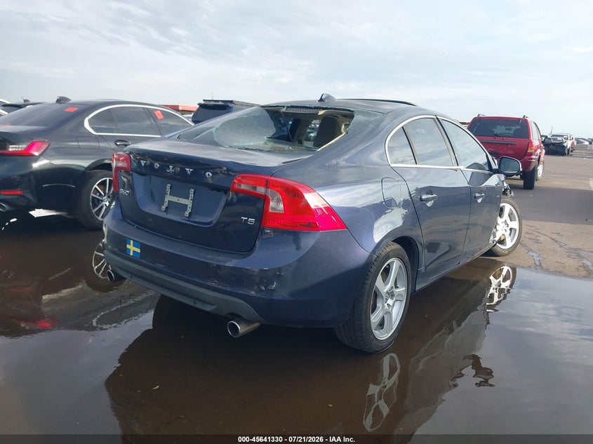 2013 Volvo S60 VIN YV1612FS5D1222393 IAAI salvage auction — RIGHT FRONT, Salvage (Arizona), sold $325 on 2026-08-11 (photo 4)