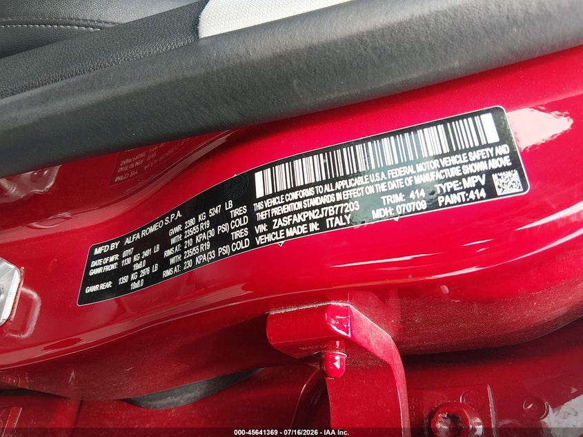 2018 Alfa romeo Stelvio VIN ZASFAKPN2J7B77203 IAAI salvage auction — LEFT SIDE, Salvage Title, sold $5,800 on 2026-09-11 (photo 9)