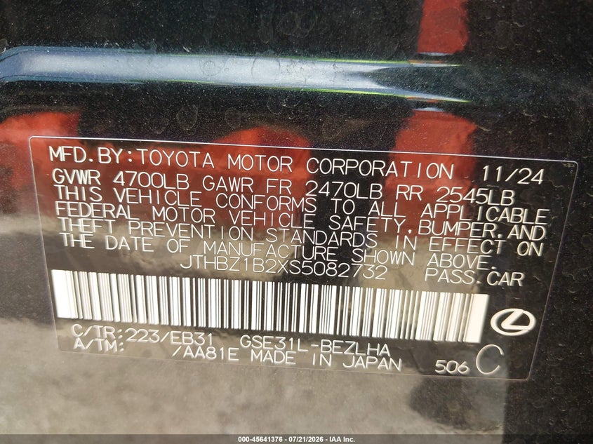2025 Lexus Is VIN JTHBZ1B2XS5082732 IAAI salvage auction — REAR END, Salvage Title, sold $18,100 on 2026-08-25 (photo 9)