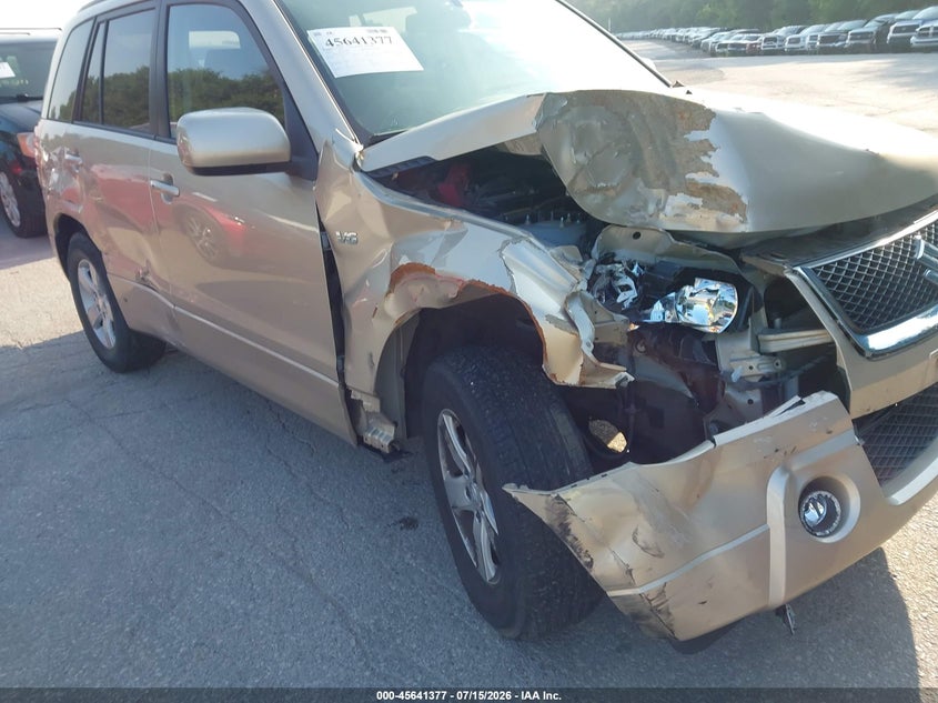 2007 Suzuki Grand vitara VIN JS3TE944174205444 IAAI salvage auction — NORMAL WEAR, Clear (Missouri), sold $475 on 2026-07-29 (photo 6)