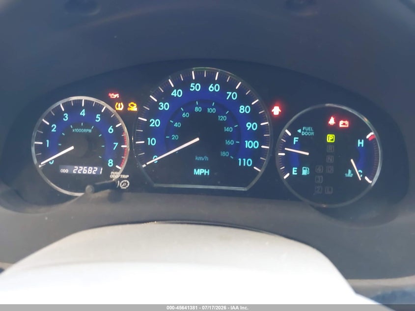 2007 Toyota Sienna VIN 5TDZK23C47S081756 IAAI salvage auction — NORMAL WEAR, Clear (Utah), sold $125 on 2026-07-29 (photo 7)