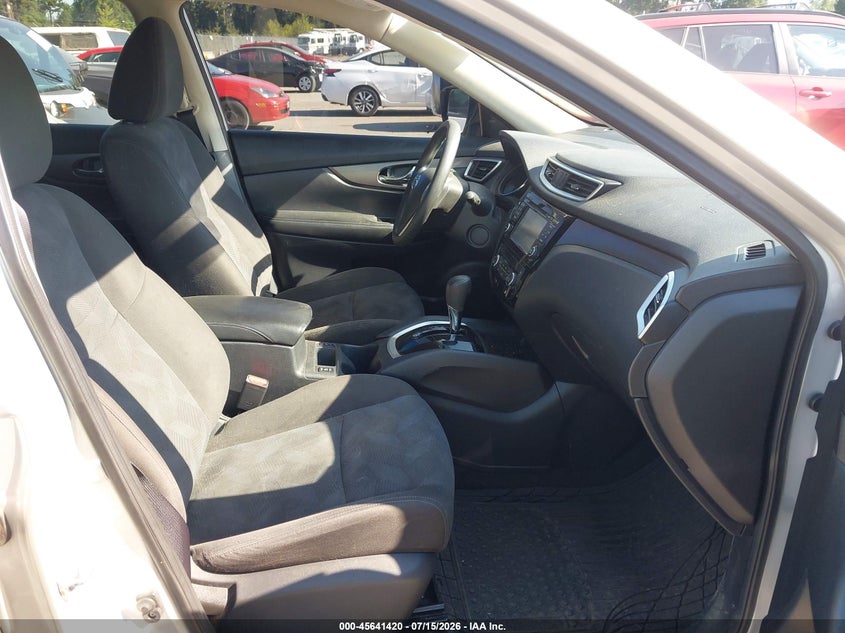 2016 Nissan Rogue VIN KNMAT2MV6GP644567 IAAI salvage auction — NORMAL WEAR, Rebuilt-Non-Public (Washington), sold $325 on 2026-07-29 (photo 5)