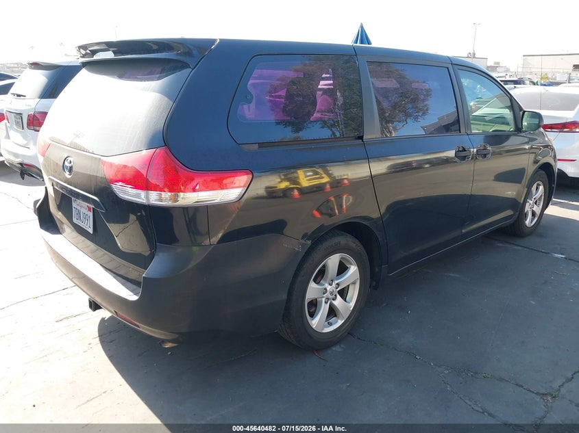 2013 Toyota Sienna VIN 5TDZK3DCXDS381298 IAAI salvage auction — REAR END, Salvage Title, sold $1,750 on 2026-07-25 (photo 4)