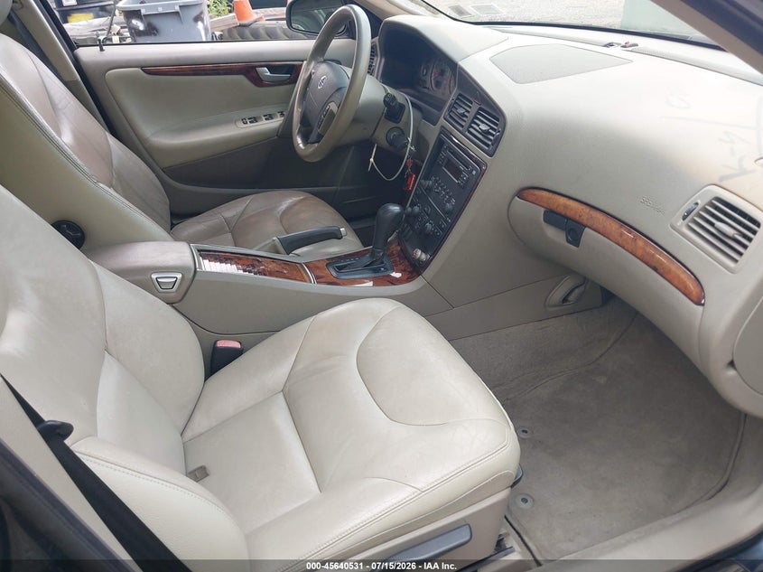 2006 Volvo V70 VIN YV1SW612561536756 IAAI salvage auction — FRONT END, Mv-907A (New York), sold $450 on 2026-08-04 (photo 5)