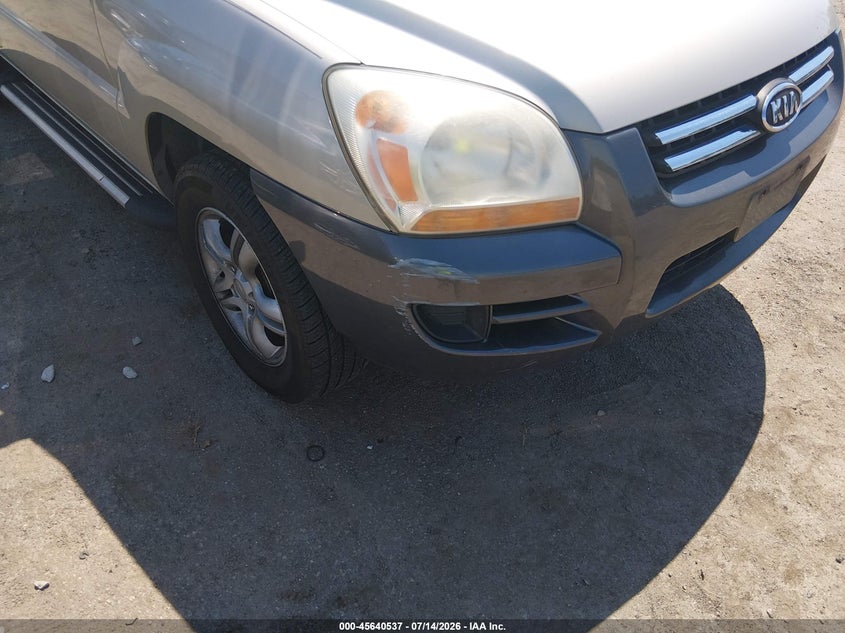 2007 Kia Sportage VIN KNDJF723177419348 IAAI salvage auction — NORMAL WEAR, Clear (Virginia), sold $375 on 2026-07-31 (photo 6)