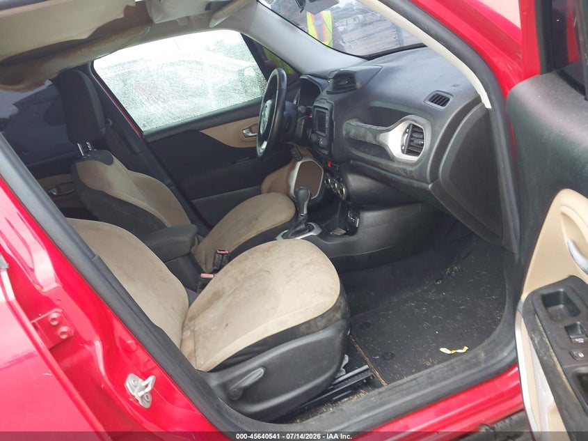 2015 Jeep Renegade VIN ZACCJABT0FPC29997 IAAI salvage auction — FRONT END, Salvage Title, sold $250 on 2026-07-29 (photo 5)