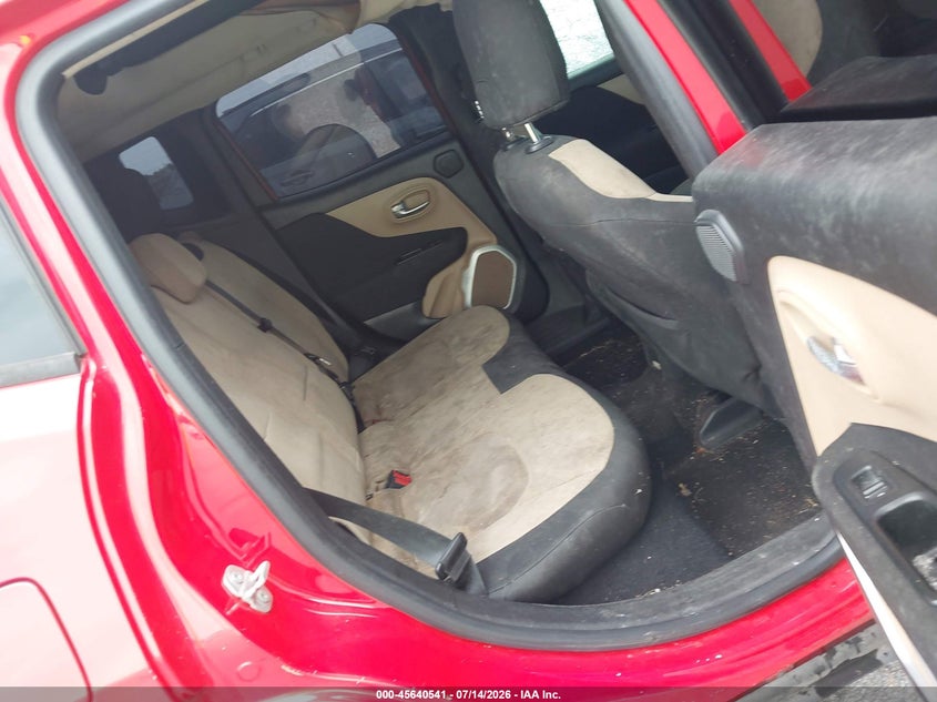 2015 Jeep Renegade VIN ZACCJABT0FPC29997 IAAI salvage auction — FRONT END, Salvage Title, sold $250 on 2026-07-29 (photo 8)