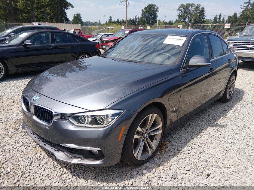 2017 BMW 3er VIN WBA8E1C30HA029680 IAAI salvage auction — FRONT END, Salvage Title, sold $5,400 on 2026-08-02 (photo 2)