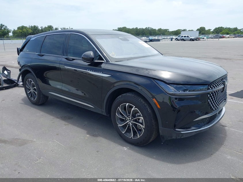 2024 Lincoln Nautilus VIN 5LMPJ8JA5RJ843130 — IAAI salvage auction photo