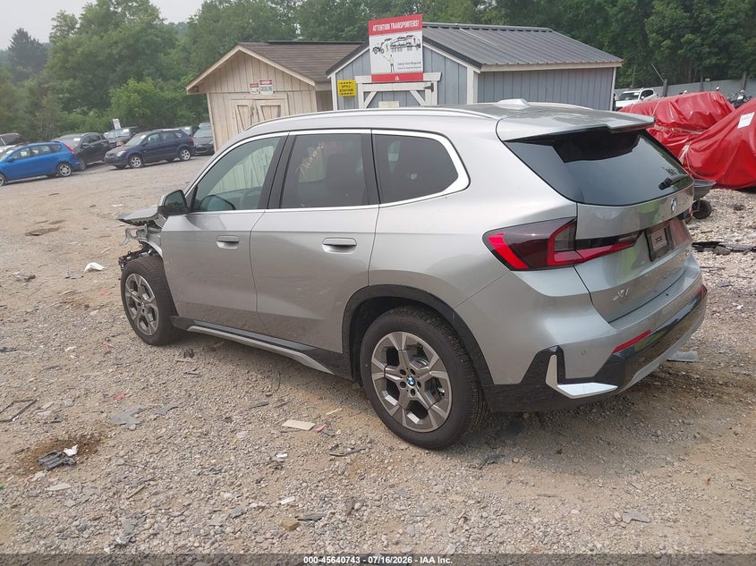 2026 BMW X1 VIN WBX73EF03T5667116 IAAI salvage auction — FRONT END, Clear (Florida), sold $10,000 on 2026-07-28 (photo 3)