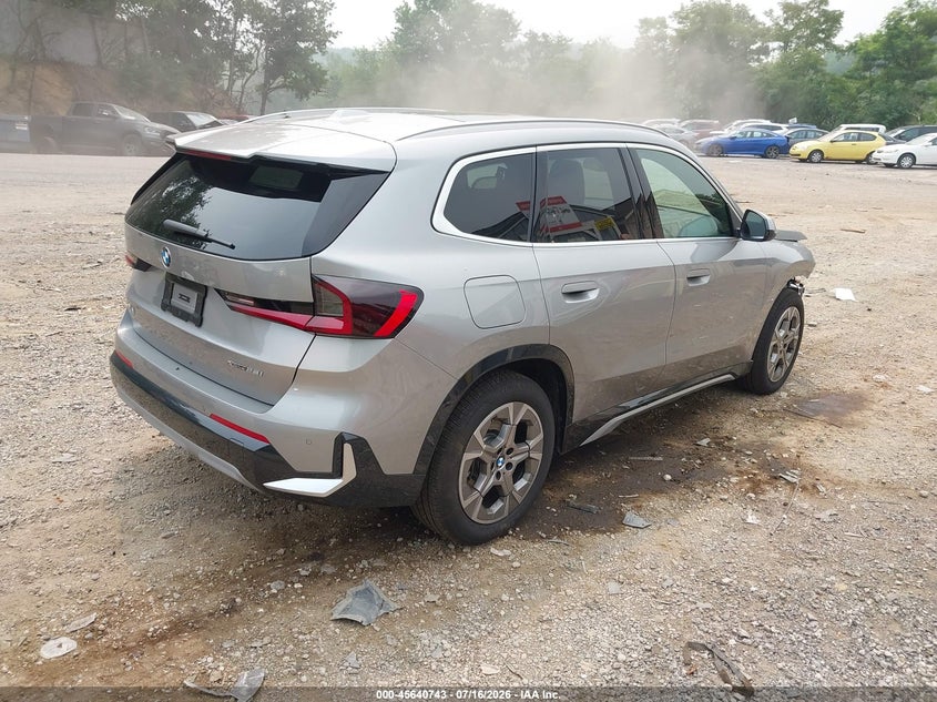 2026 BMW X1 VIN WBX73EF03T5667116 IAAI salvage auction — FRONT END, Clear (Florida), sold $10,000 on 2026-07-28 (photo 4)