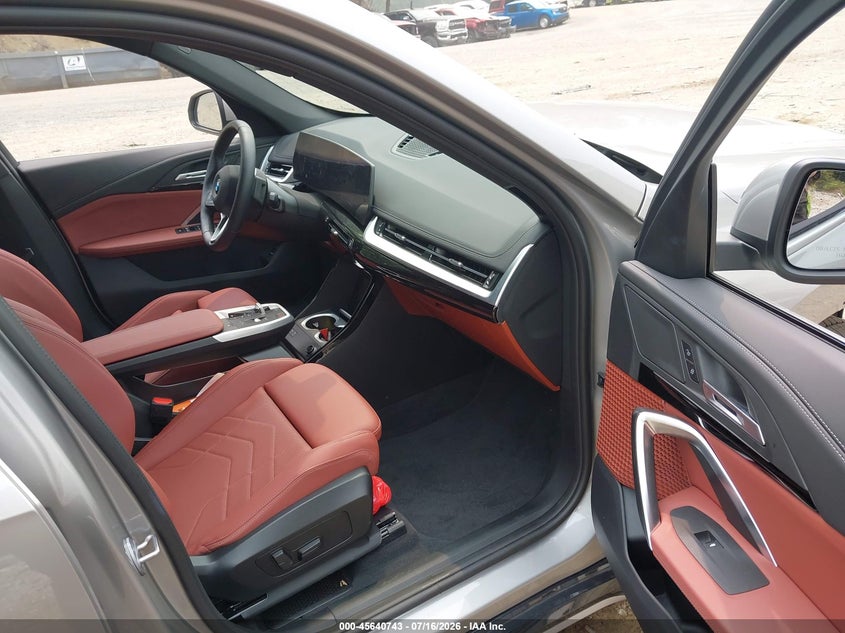 2026 BMW X1 VIN WBX73EF03T5667116 IAAI salvage auction — FRONT END, Clear (Florida), sold $10,000 on 2026-07-28 (photo 5)