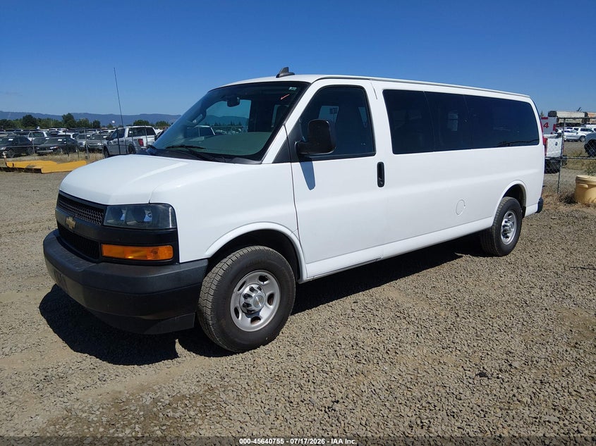 2020 Chevrolet Express 2500 VIN 1GAZGNFP9L1266306 IAAI salvage auction — NORMAL WEAR, Sf97 (Oregon), sold $15,600 on 2026-07-29 (photo 2)