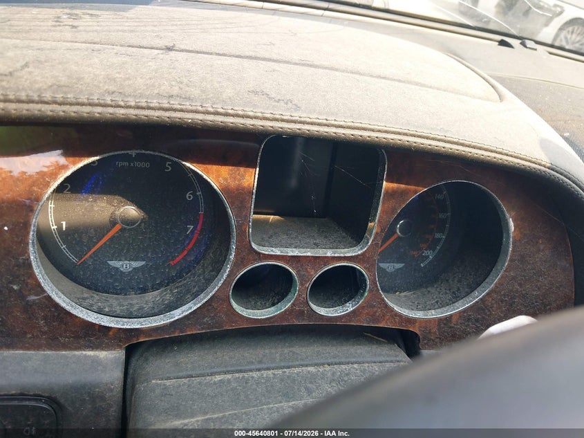 2005 Bentley Continental VIN SCBCR63W25C023892 IAAI salvage auction — BIO HAZARD, Salvage (Virginia), sold $2,800 on 2026-07-30 (photo 7)