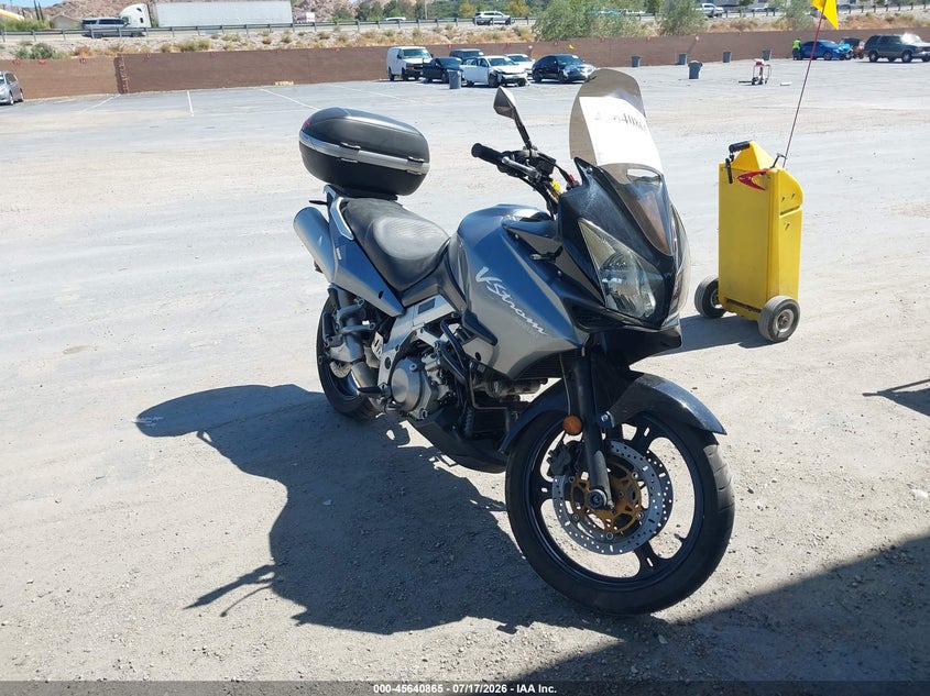 2002 Suzuki Dl1000 VIN JS1VT53AX22101093 IAAI salvage auction — NORMAL WEAR, Clear - Dealer Only (California), sold $1,200 on 2026-07-22 (photo 1)
