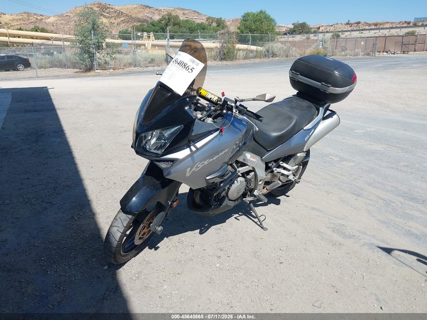 2002 Suzuki Dl1000 VIN JS1VT53AX22101093 IAAI salvage auction — NORMAL WEAR, Clear - Dealer Only (California), sold $1,200 on 2026-07-22 (photo 2)