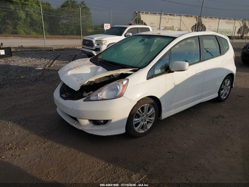 2009 Honda Fit VIN JHMGE88699S062682 IAAI salvage auction — NORMAL WEAR, Clear (North Carolina), sold $1,325 on 2026-07-31 (photo 2)