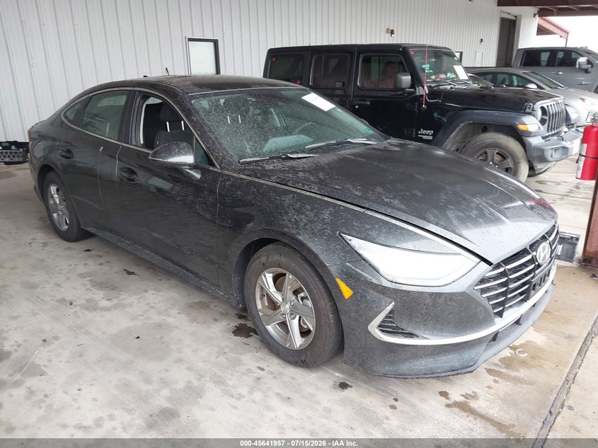 2023 Hyundai Sonata VIN KMHL24JA5PA321862 IAAI salvage auction — REPOSSESSION, Original (Texas), sold $7,625 on 2026-07-17 (photo 1)