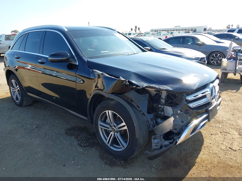 2020 Mercedes-benz Glc VIN W1N0G8DB3LF858708 IAAI salvage auction — RIGHT FRONT, Salvage (California), sold $9,100 on 2026-07-29 (photo 6)
