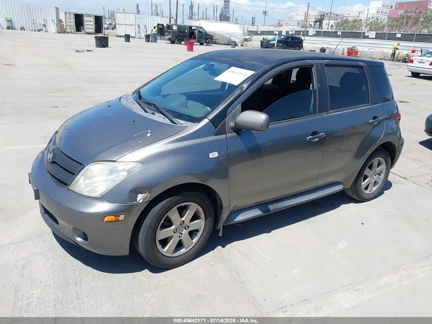 2004 Scion Xa VIN JTKKT624740066482 IAAI salvage auction — NORMAL WEAR, Salvage Title - Dealer (California), sold $550 on 2026-07-29 (photo 2)