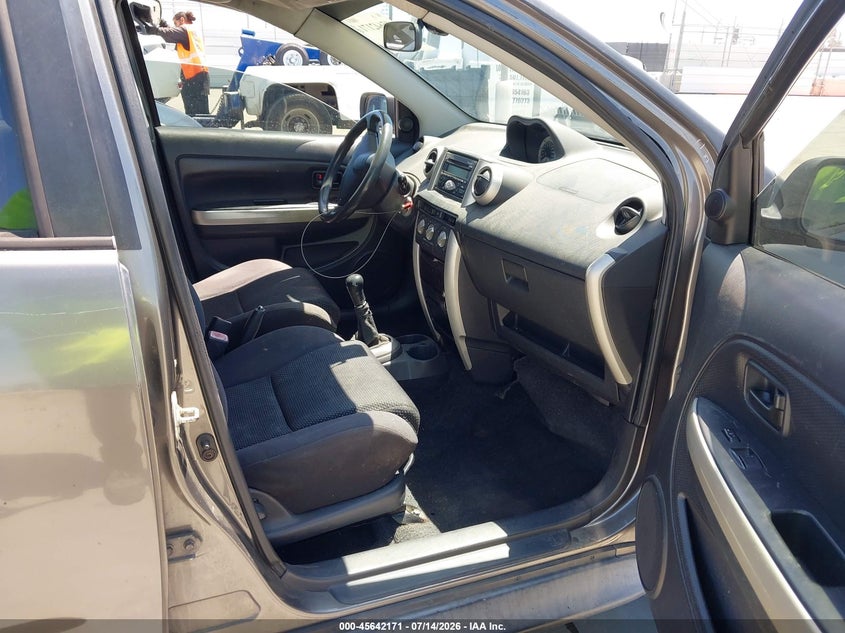 2004 Scion Xa VIN JTKKT624740066482 IAAI salvage auction — NORMAL WEAR, Salvage Title - Dealer (California), sold $550 on 2026-07-29 (photo 5)