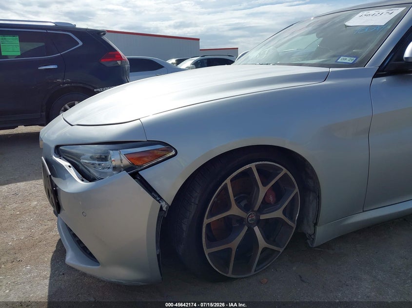2018 Alfa romeo Giulia VIN ZARFAECN3J7580788 IAAI salvage auction — LEFT FRONT, Salvage Title, sold $4,950 on 2026-09-02 (photo 6)