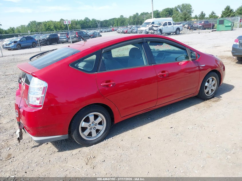 2007 Toyota Prius VIN JTDKB20U077587156 IAAI salvage auction — NORMAL WEAR, Clear (New York), sold $75 on 2026-07-28 (photo 4)