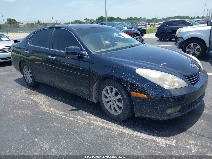 2003 Lexus Es 300 VIN JTHBF30G336009622 IAAI salvage auction — REAR END, Rebuildable (Florida), sold $450 on 2026-08-02 (photo 1)