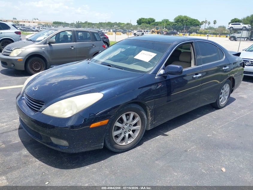 2003 Lexus Es 300 VIN JTHBF30G336009622 IAAI salvage auction — REAR END, Rebuildable (Florida), sold $450 on 2026-08-02 (photo 2)