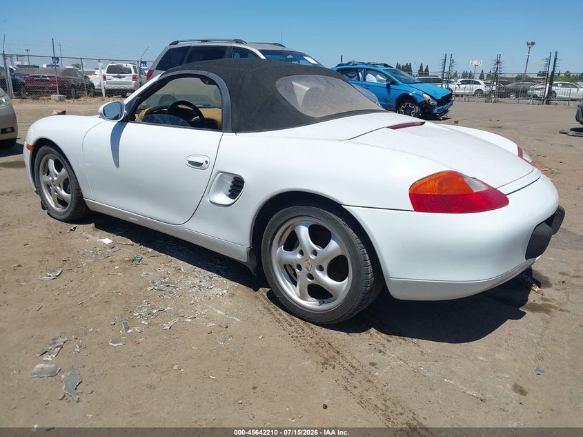 1999 Porsche Boxster VIN WP0CA2988XU630981 IAAI salvage auction — NORMAL WEAR, Clear - Dealer Only (California), sold $1,625 on 2026-08-05 (photo 3)
