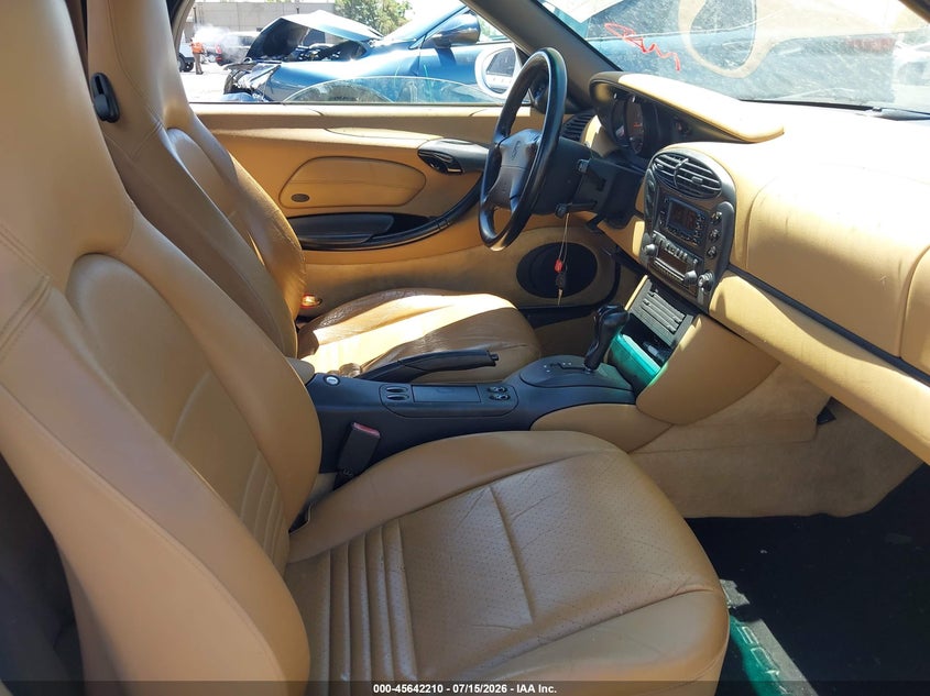 1999 Porsche Boxster VIN WP0CA2988XU630981 IAAI salvage auction — NORMAL WEAR, Clear - Dealer Only (California), sold $1,625 on 2026-08-05 (photo 5)