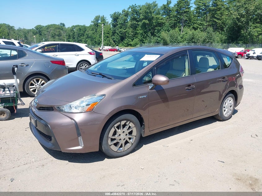 2016 Toyota Prius v VIN JTDZN3EU7GJ044569 IAAI salvage auction — NORMAL WEAR, Clear (Massachusetts), sold $9,400 on 2026-07-24 (photo 2)