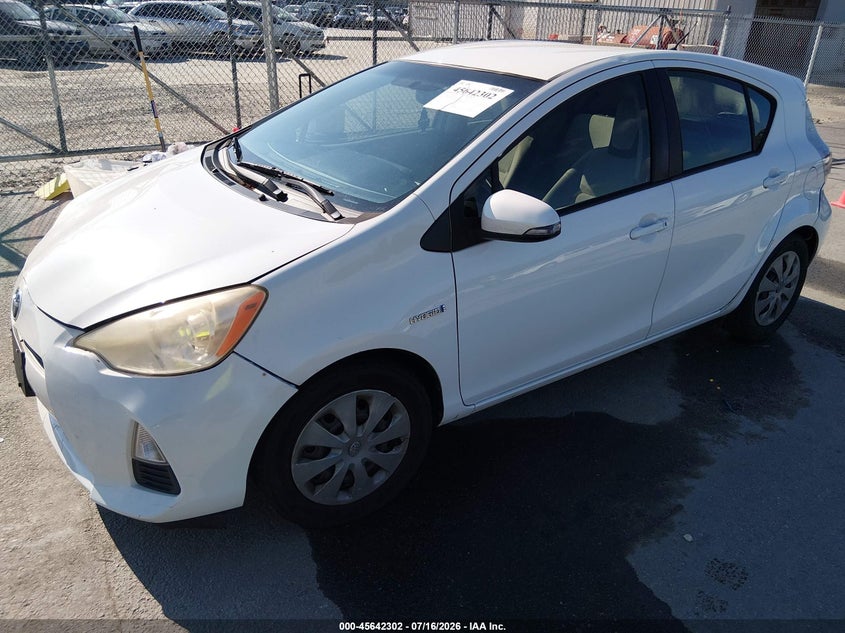 2012 Toyota Prius c VIN JTDKDTB38C1508365 IAAI salvage auction — NORMAL WEAR, Clear (Georgia), sold $1,475 on 2026-07-29 (photo 2)