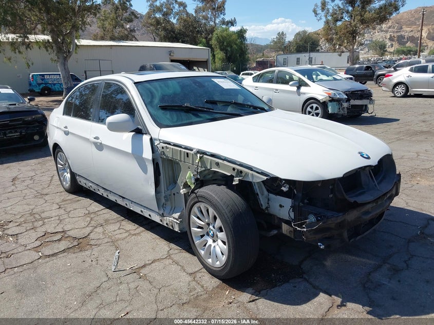 2009 BMW 3er VIN WBAPH53599A438600 IAAI salvage auction — FRONT END, Salvage (California), sold $550 on 2026-07-26 (photo 1)