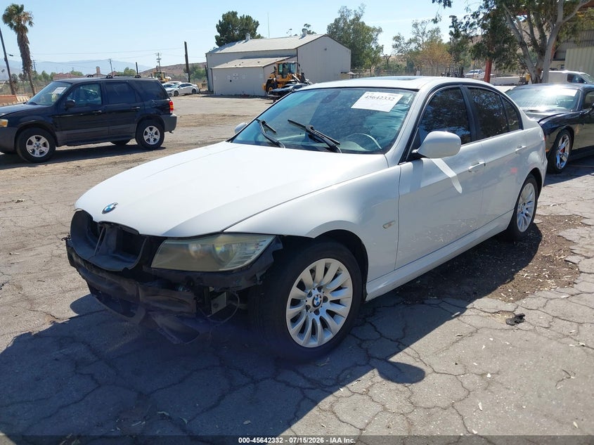2009 BMW 3er VIN WBAPH53599A438600 IAAI salvage auction — FRONT END, Salvage (California), sold $550 on 2026-07-26 (photo 2)