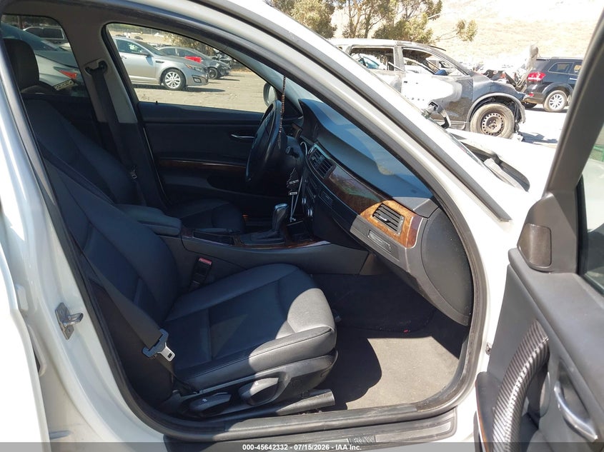 2009 BMW 3er VIN WBAPH53599A438600 IAAI salvage auction — FRONT END, Salvage (California), sold $550 on 2026-07-26 (photo 5)